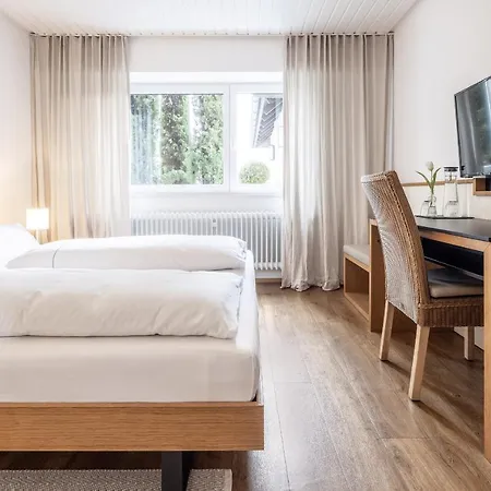 Hotel Neugarten 4*