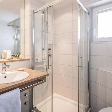 מלון Neugarten (adults Only) הגנאו